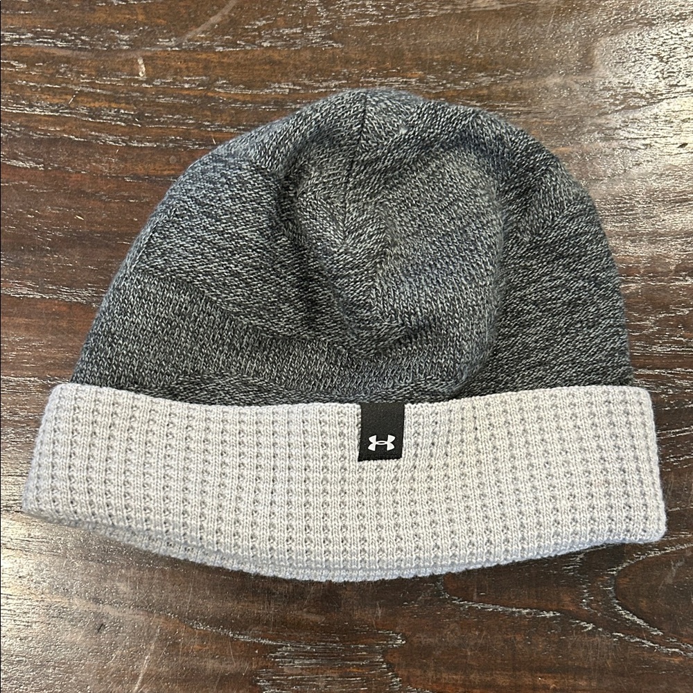 Under Armour Reversible Two-Tone Knit Beanie